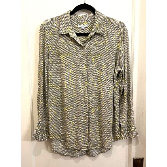 EQUIPMENT Femme Gray Yellow Snake Print Button Up Shirt Top Women's Size Large - Picture 2 of 10